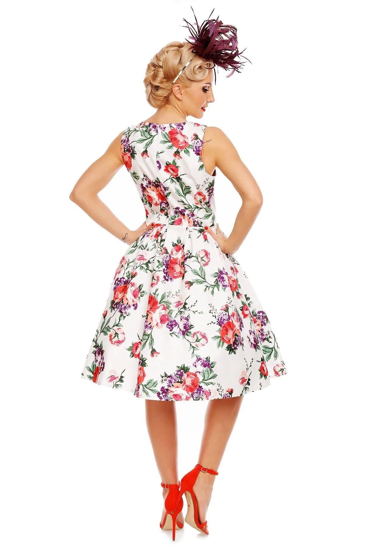 Annie Retro Floral Swing Dress in White