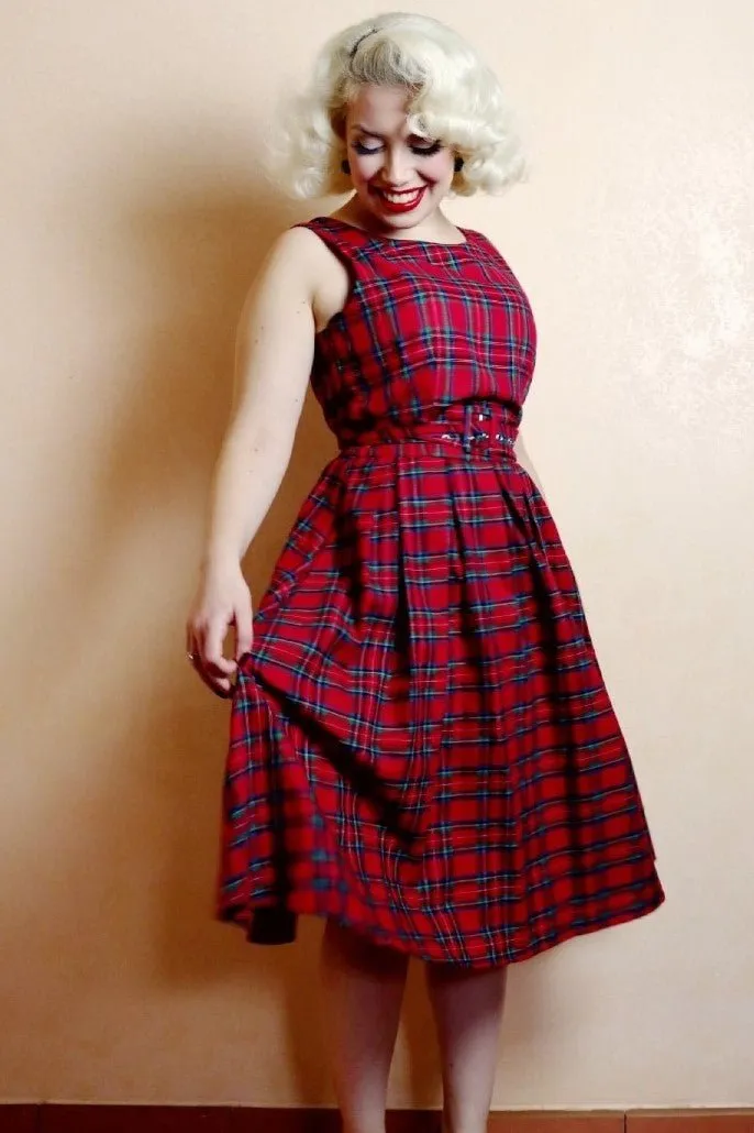 Annie Retro Tartan Swing Dress in Red