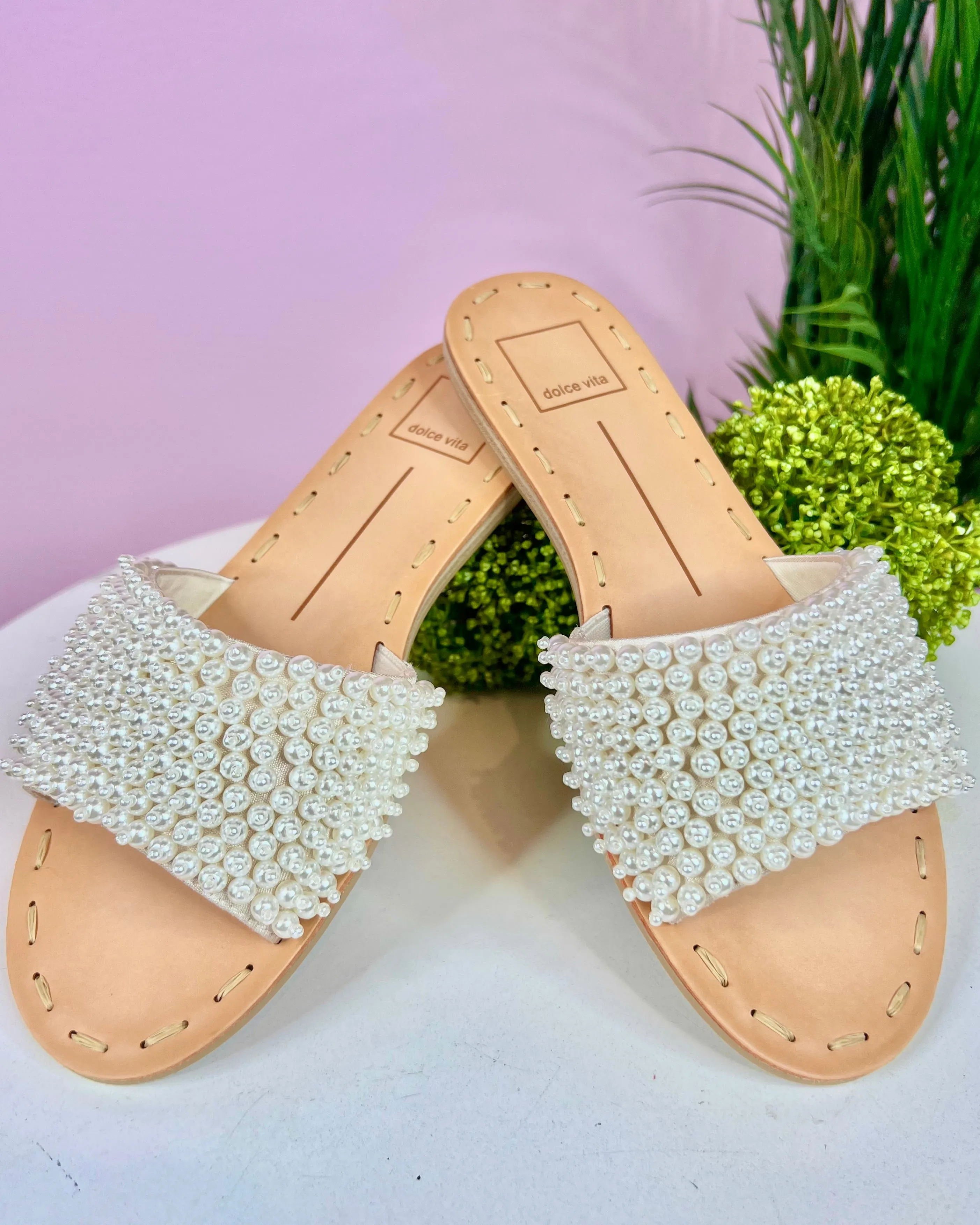 Dalon Dolce Vita Vanilla Pearl Sandles