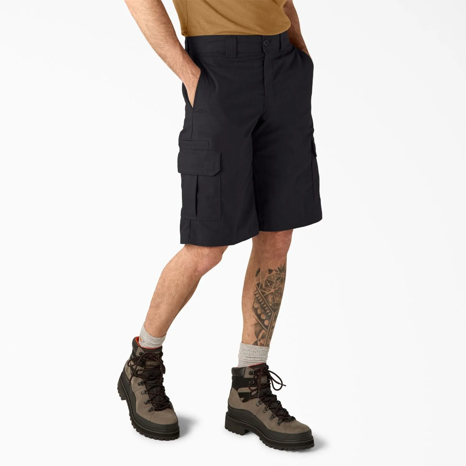 Dickies Men's Relaxed Fit Moisture Wicking 13" Cargo Short