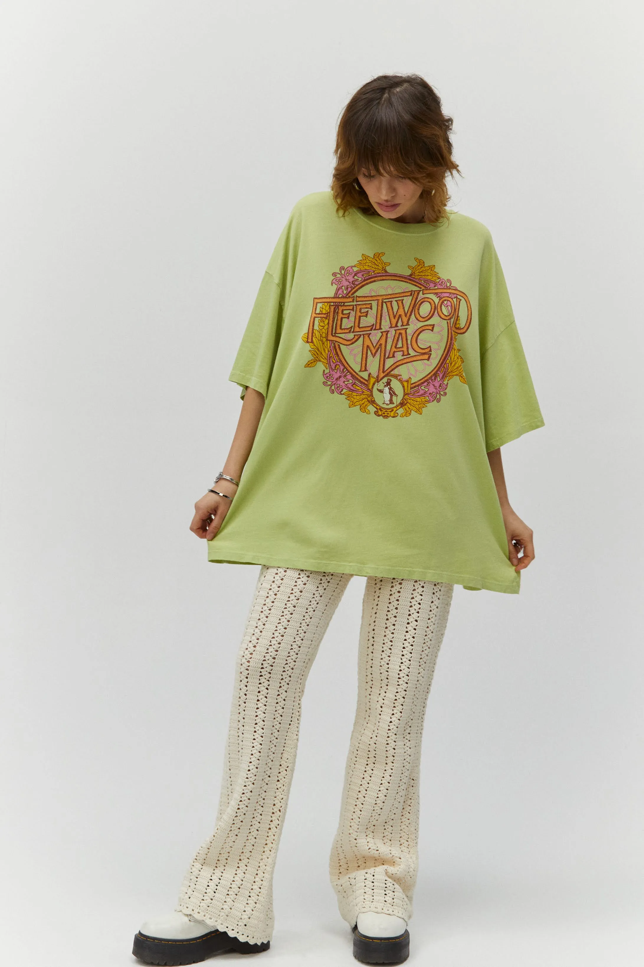 Fleetwood Mac Flower Crest OS Tee