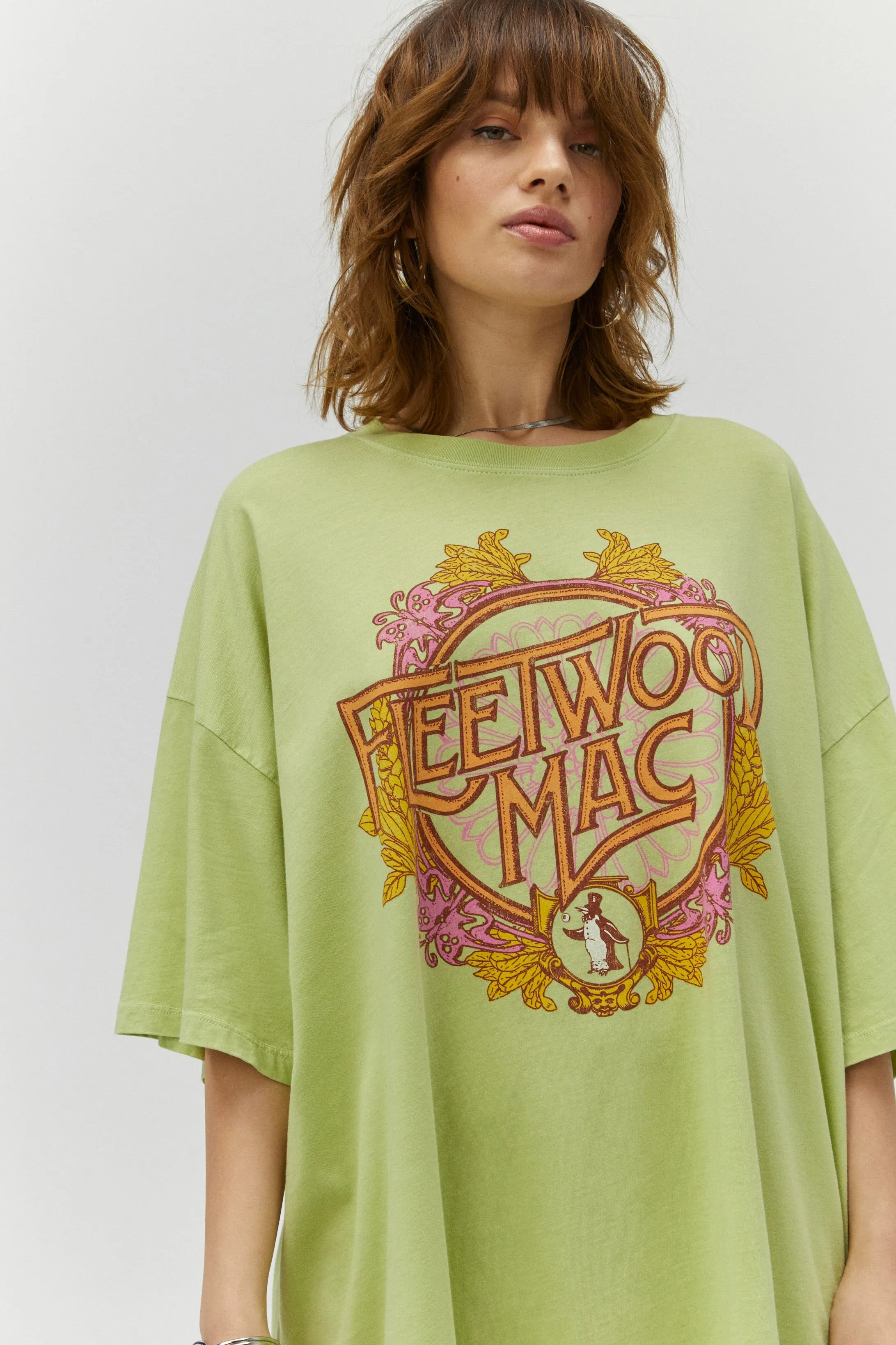 Fleetwood Mac Flower Crest OS Tee