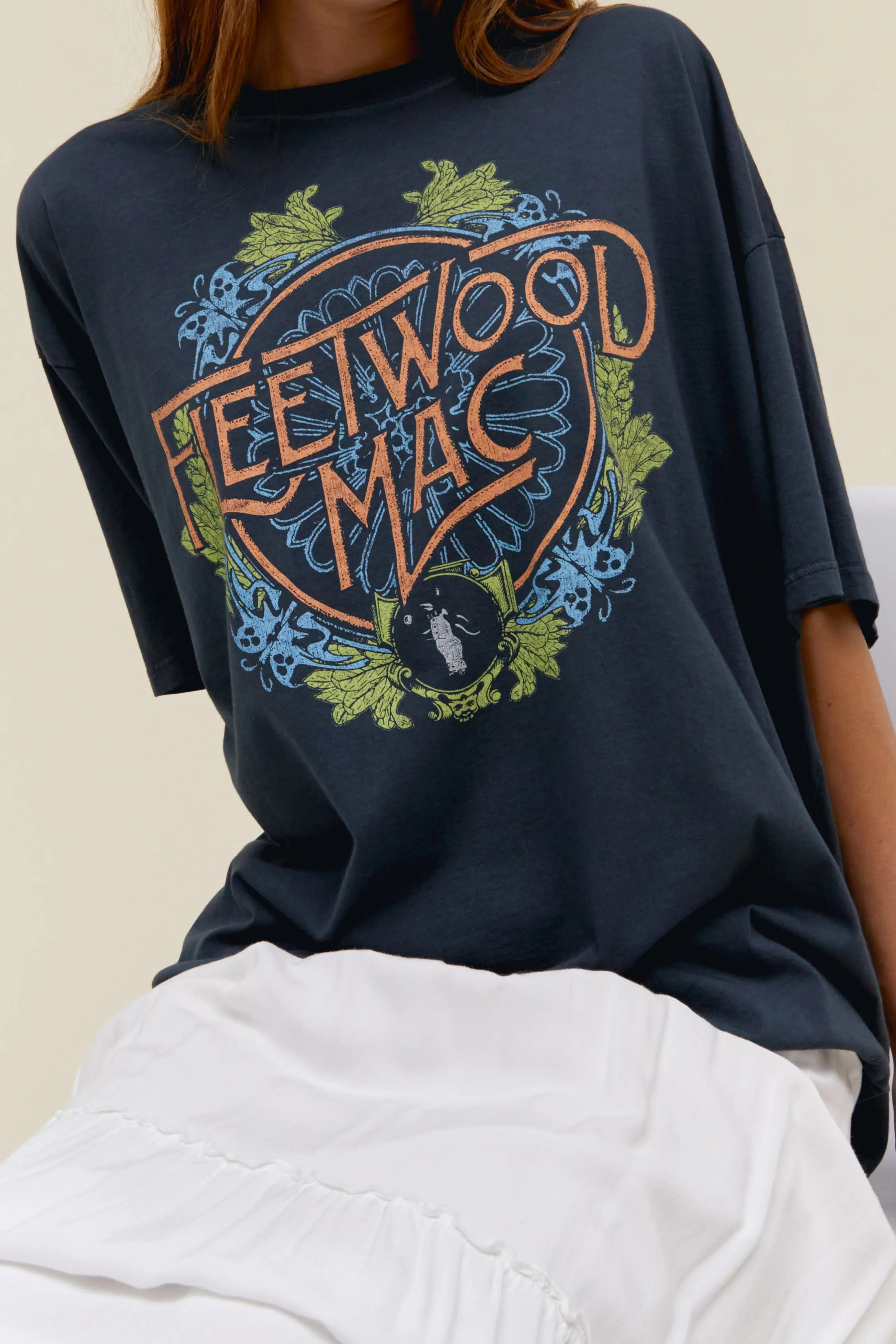 Fleetwood Mac Flower Crest OS Tee