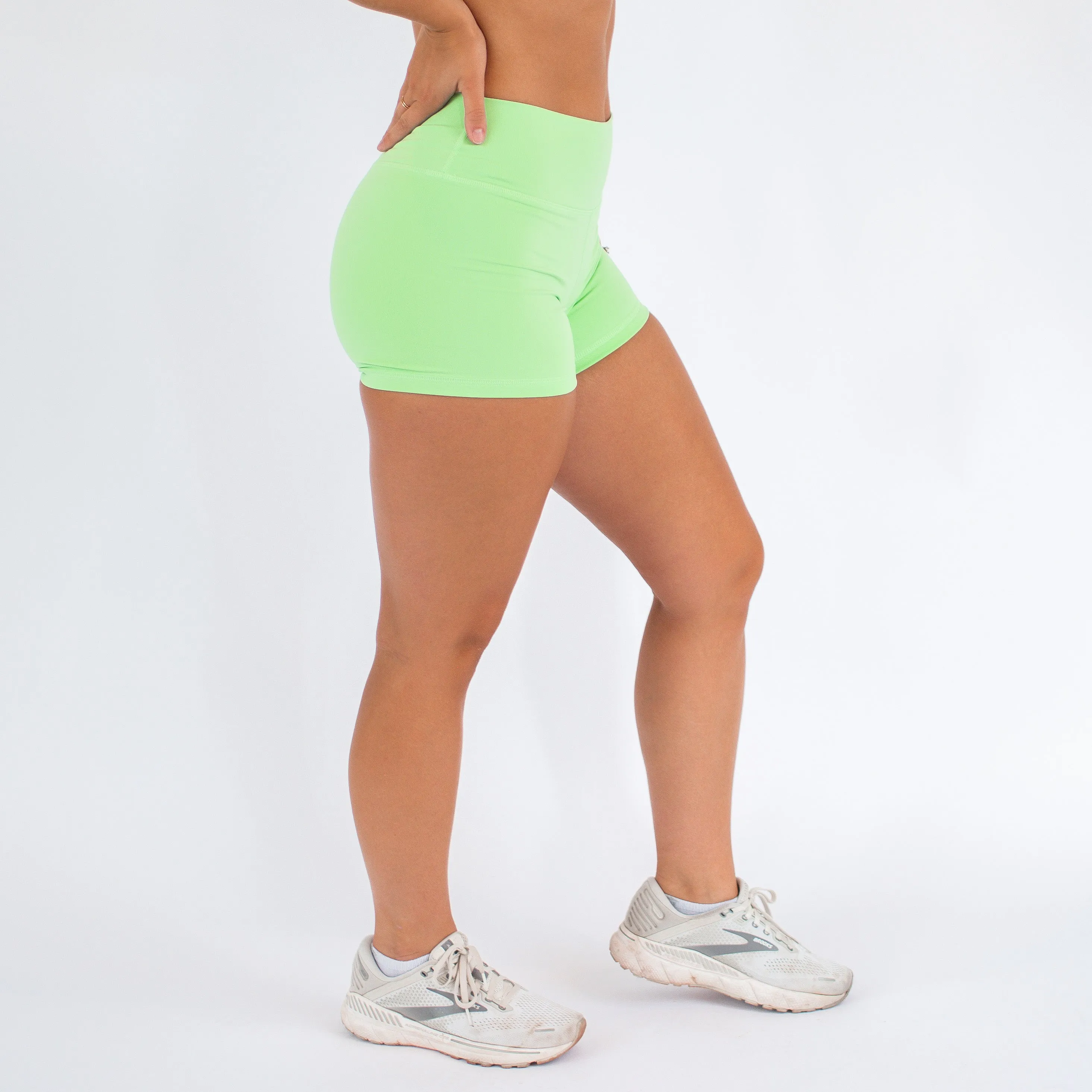 FLEO Summer Green Shorts (Power Mid High)