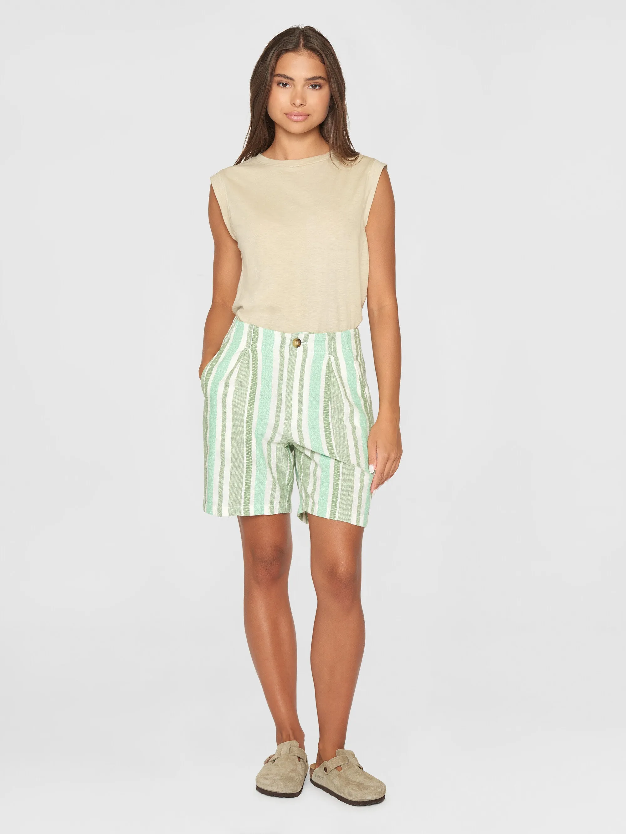 POSEY wide mid-rise pleated jacquard woven stripe shorts - GOTS/Vegan - Green stripe