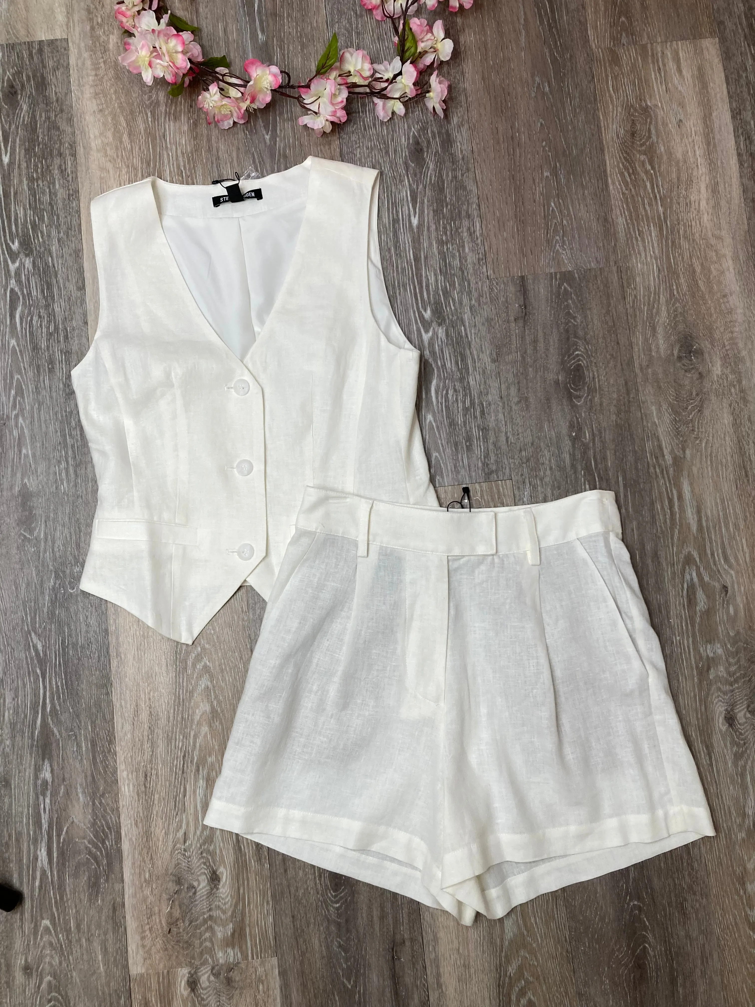 STE Imelda Shorts in Ivory