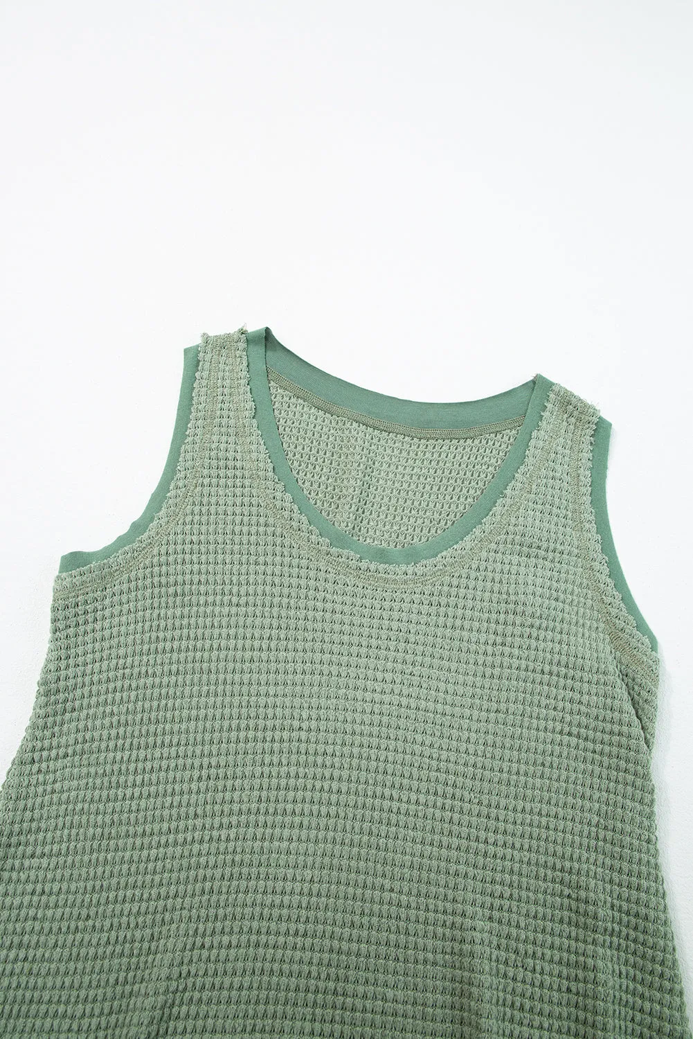 White Scoop Neck Waffle Knit Splicing Flowy Vest