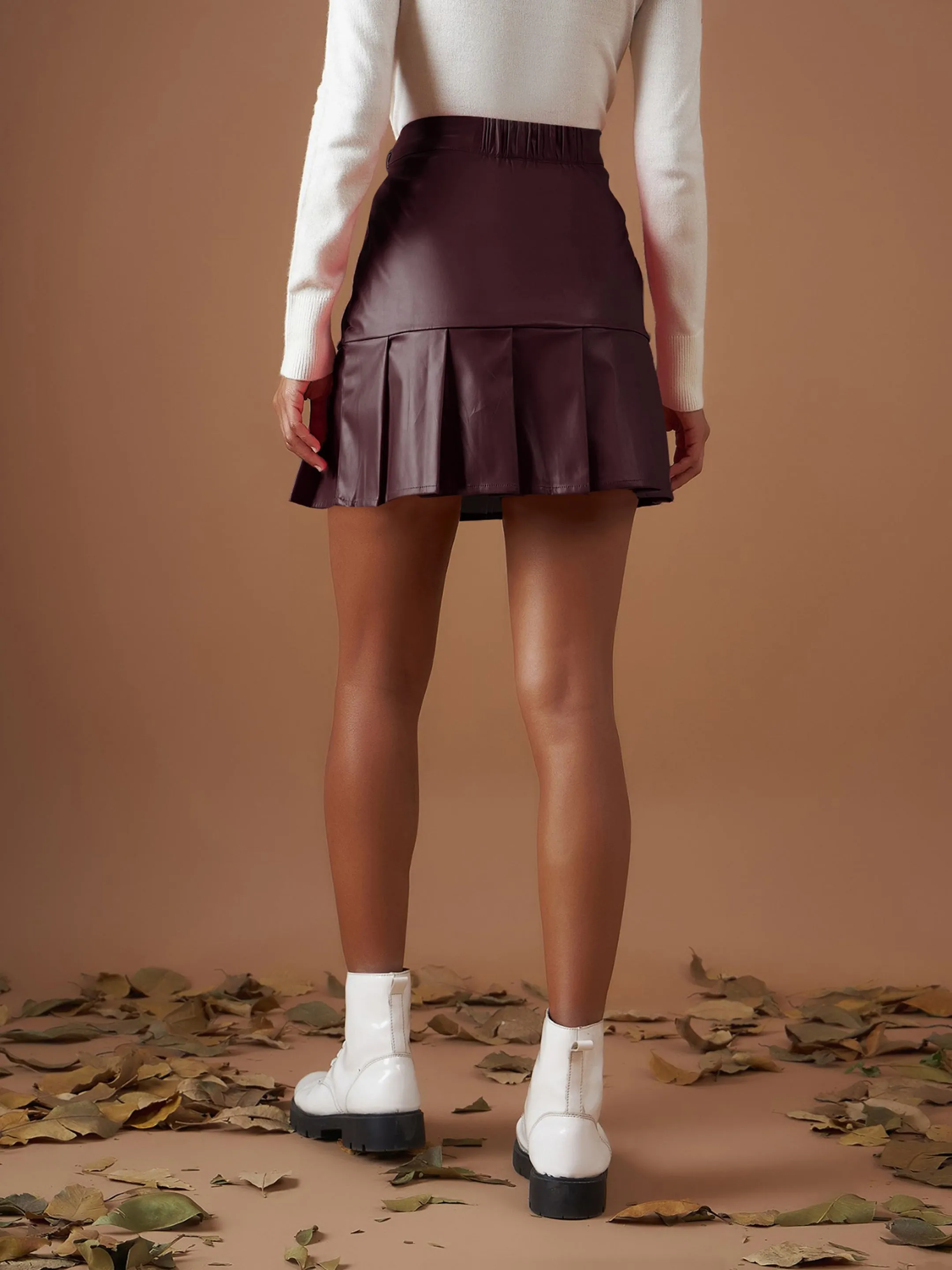 Women Maroon PU Pleated Mini Skirt