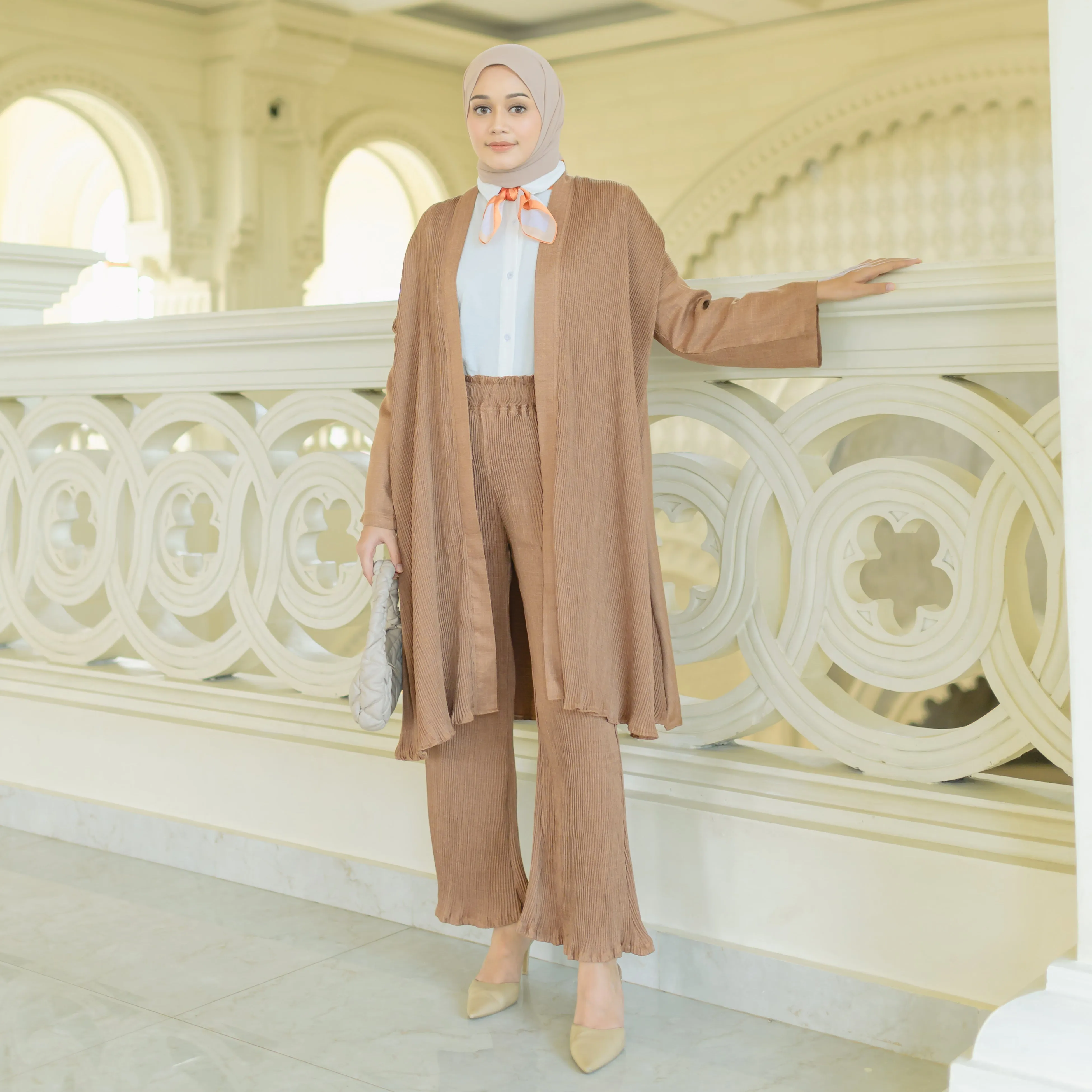 Zakia Pleats Set Soft Brown Size M